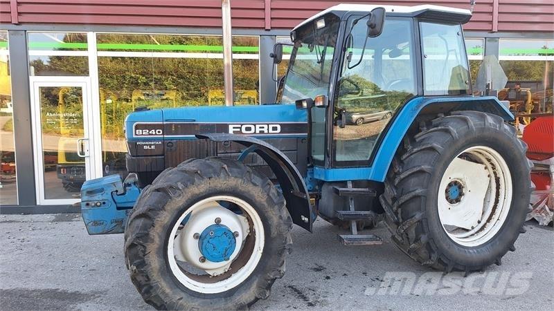 Ford 8240 Trattori