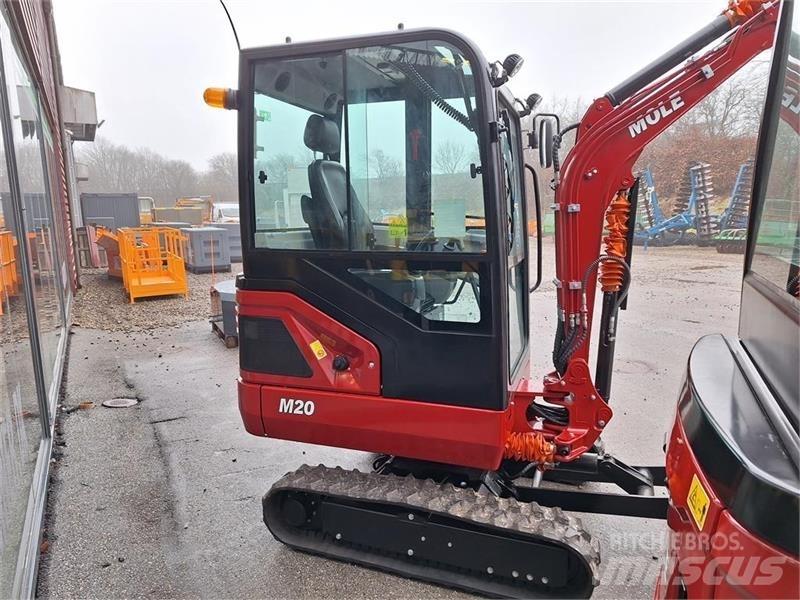Mole M20 Miniescavatori