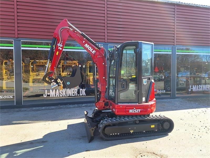 Mole M25 Miniescavatori