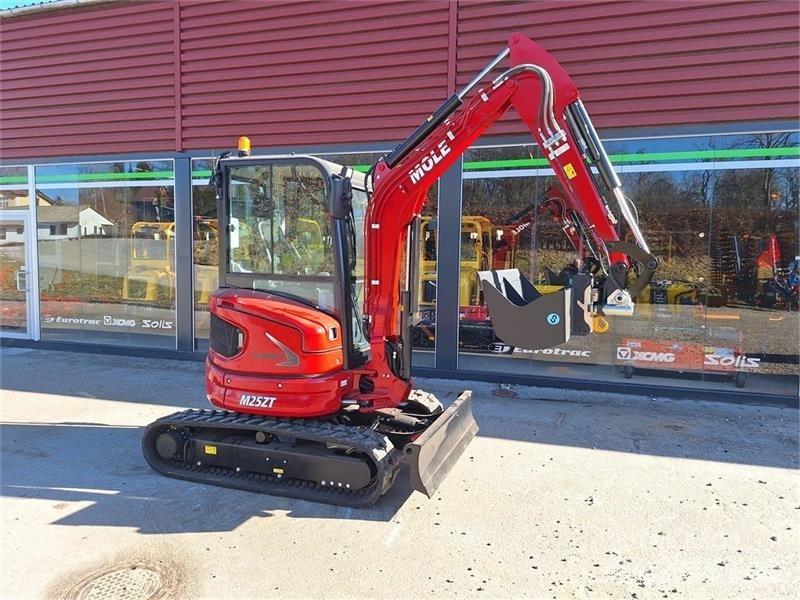 Mole M25 Miniescavatori