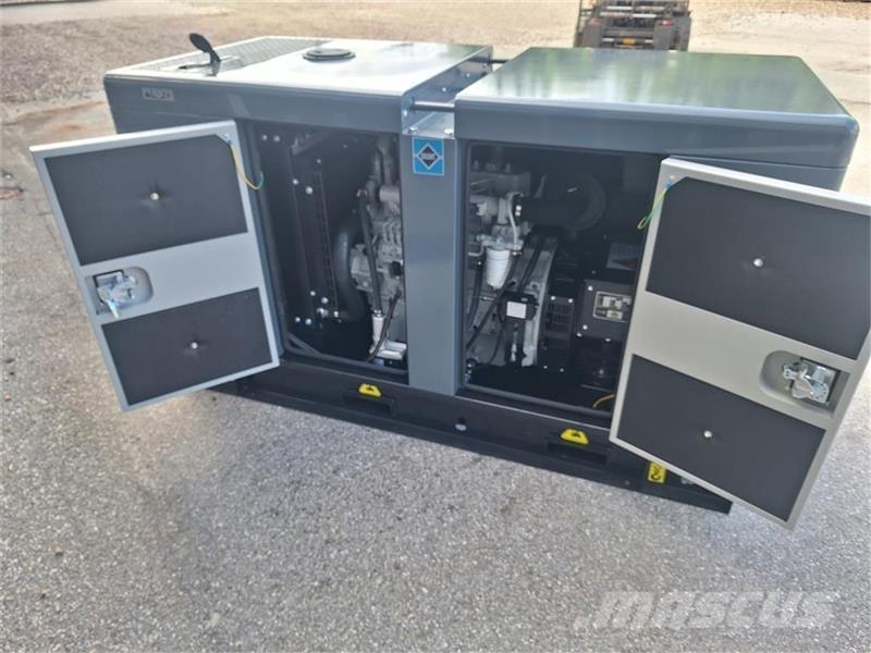  - - - YTO 18 KVA Altri generatori