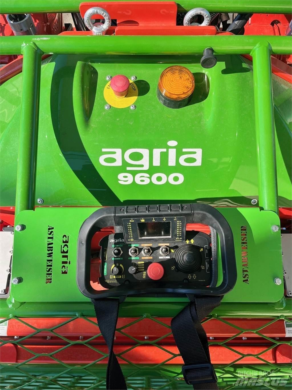 Agria 9600 Trinciatrici, tagliatrici e srotolatrici per balle