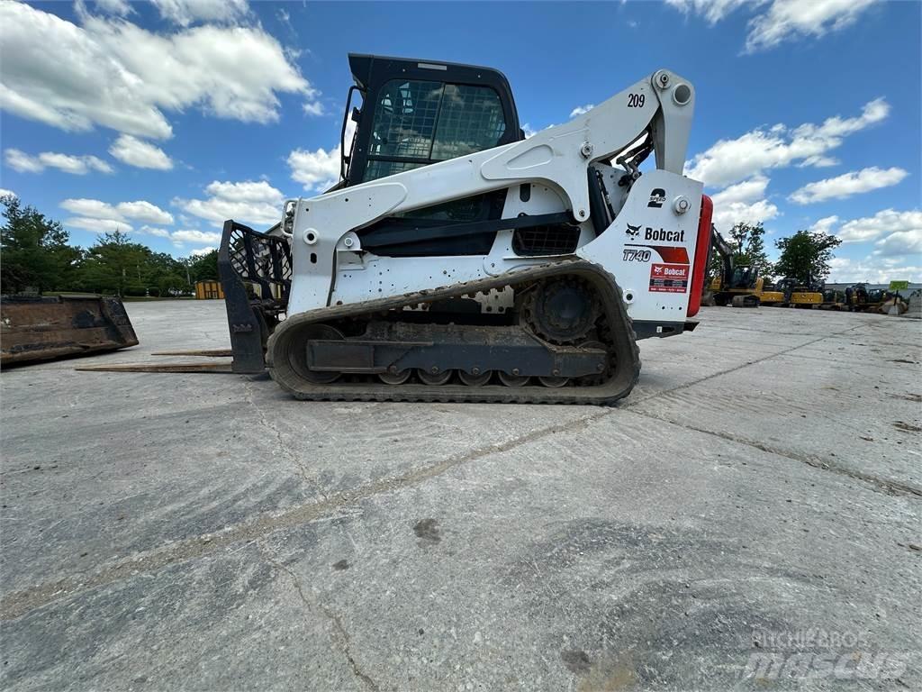 Bobcat T740 Mini pale
