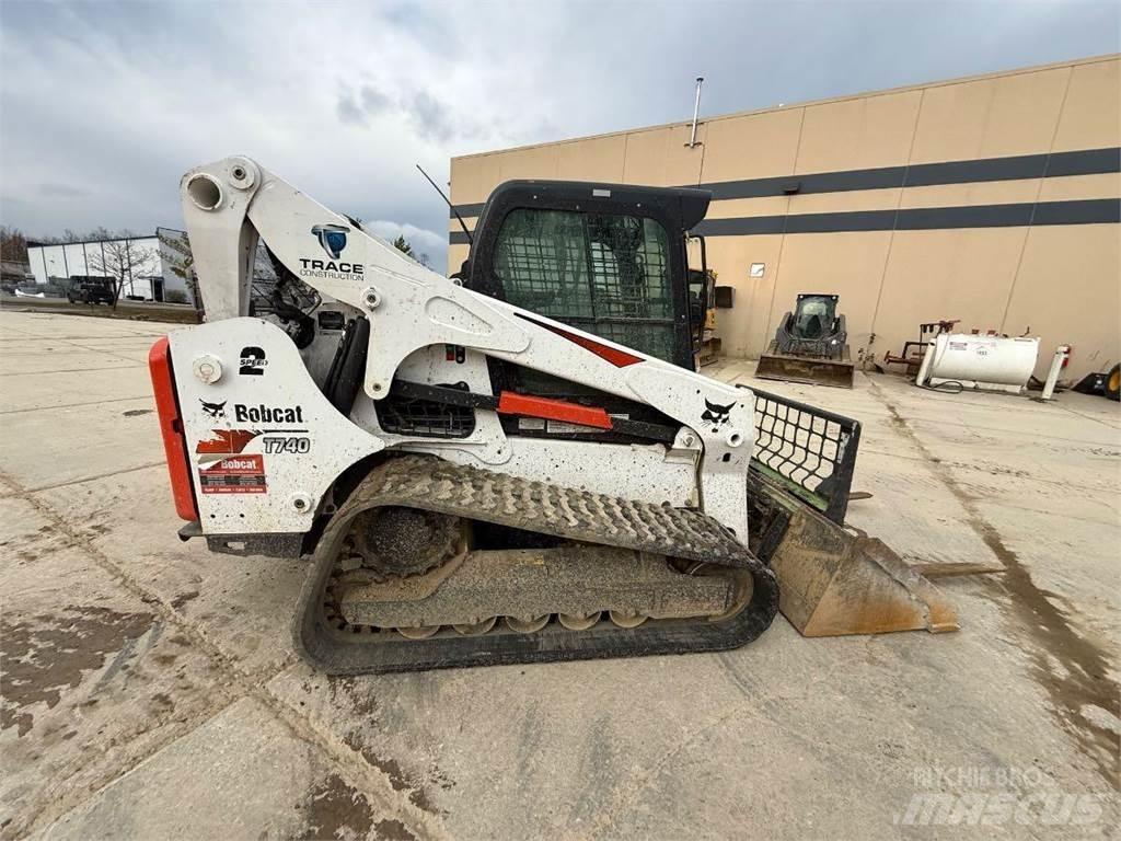 Bobcat T740 Mini pale