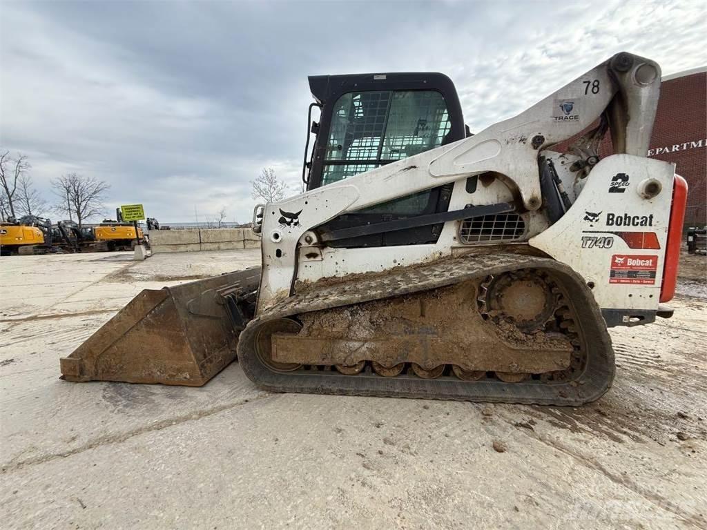 Bobcat T740 Mini pale
