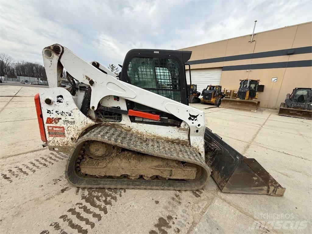 Bobcat T740 Mini pale