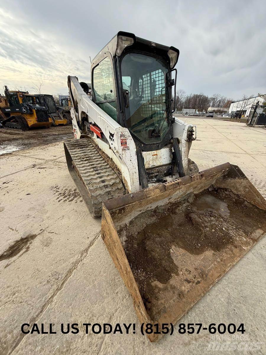 Bobcat T740 Mini pale