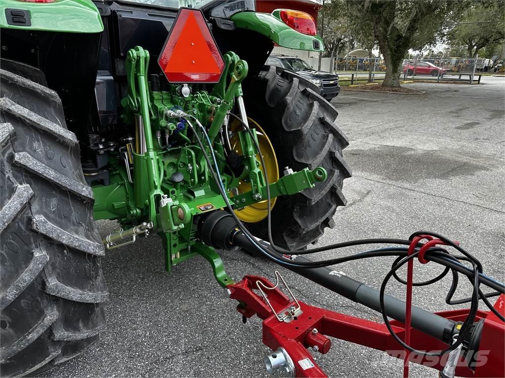 Bush Hog 2820 Trinciatrici, tagliatrici e srotolatrici per balle