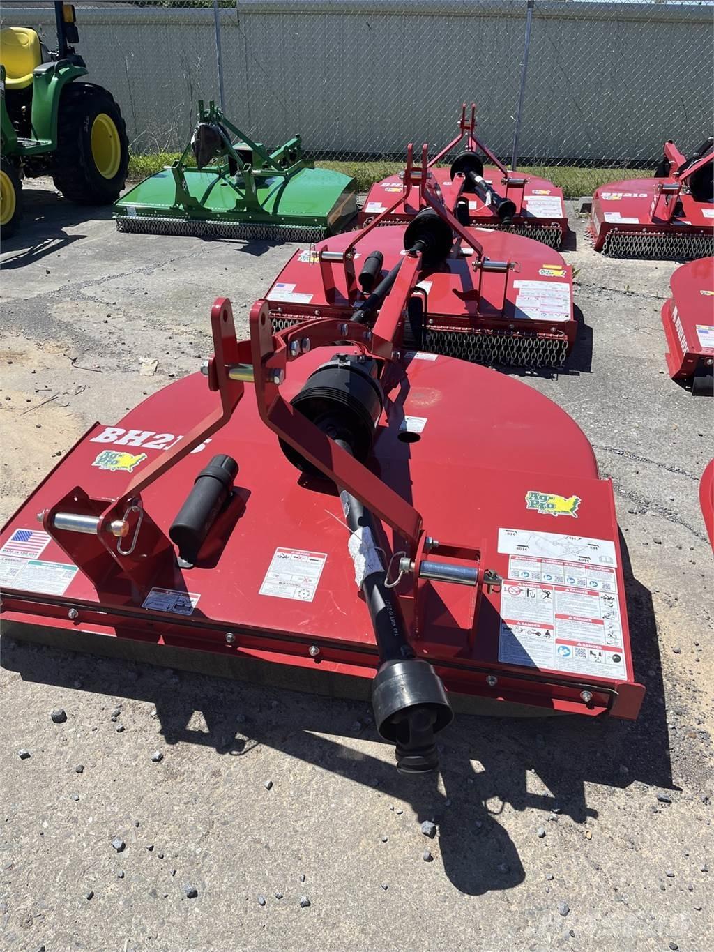 Bush Hog BH215 Trinciatrici, tagliatrici e srotolatrici per balle