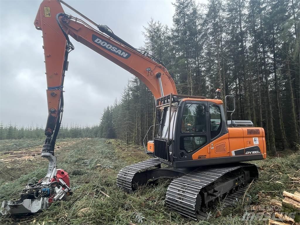 Doosan DX180LC Abbattitrici, Disboscatrici