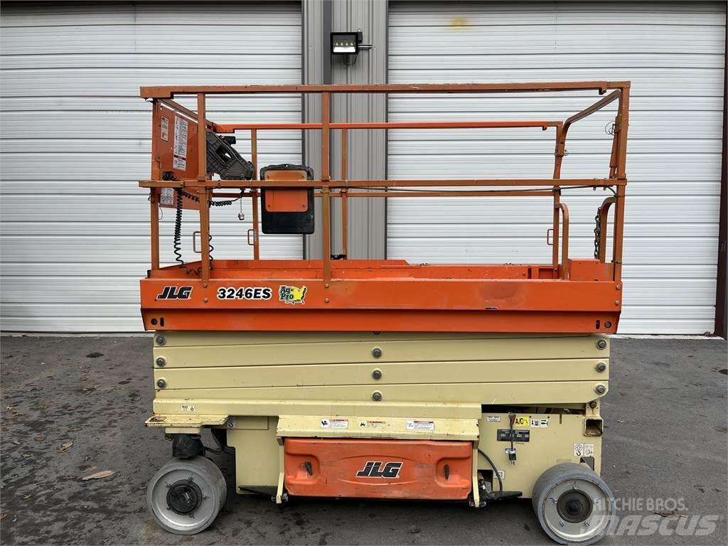 JLG 3246ES Altre gru
