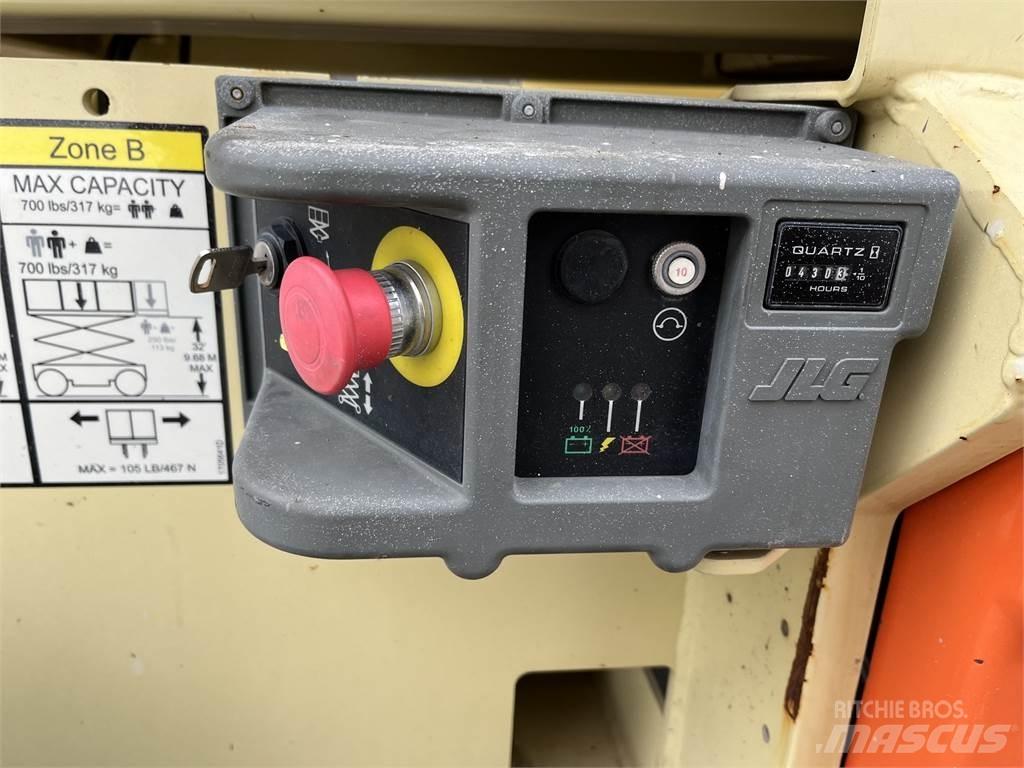 JLG 3246ES Altre gru