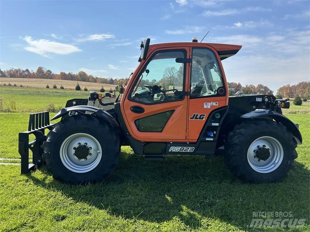 JLG AG823 Sollevatori telescopici