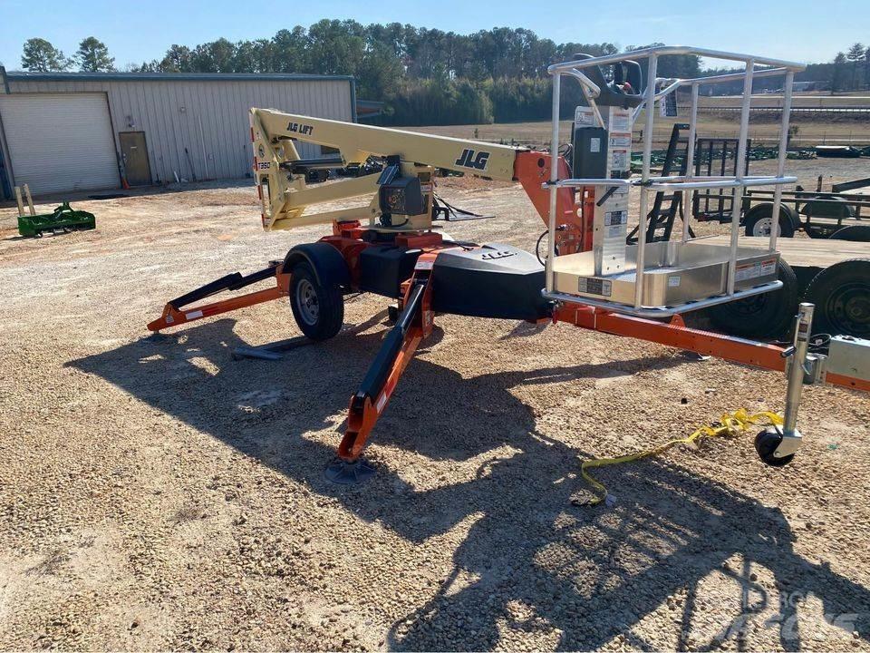JLG T350 Altre gru