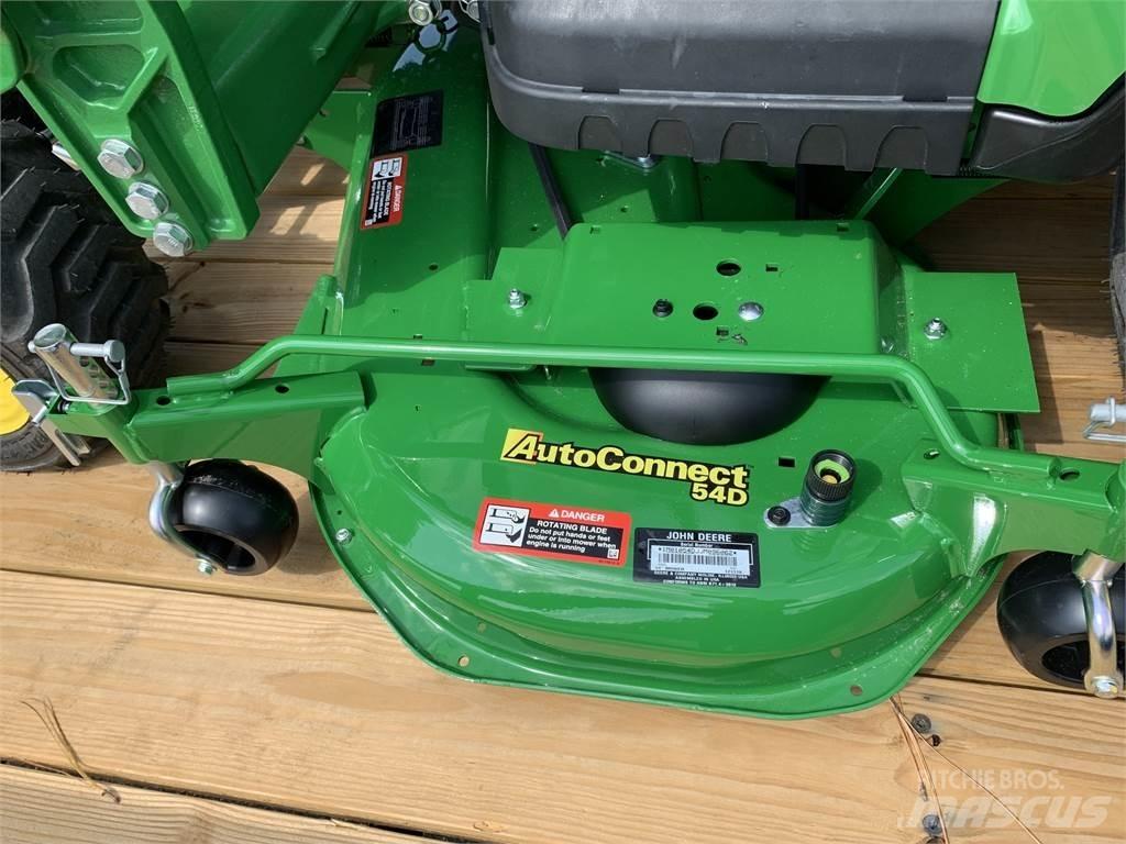 John Deere 1023E Trattori compatti