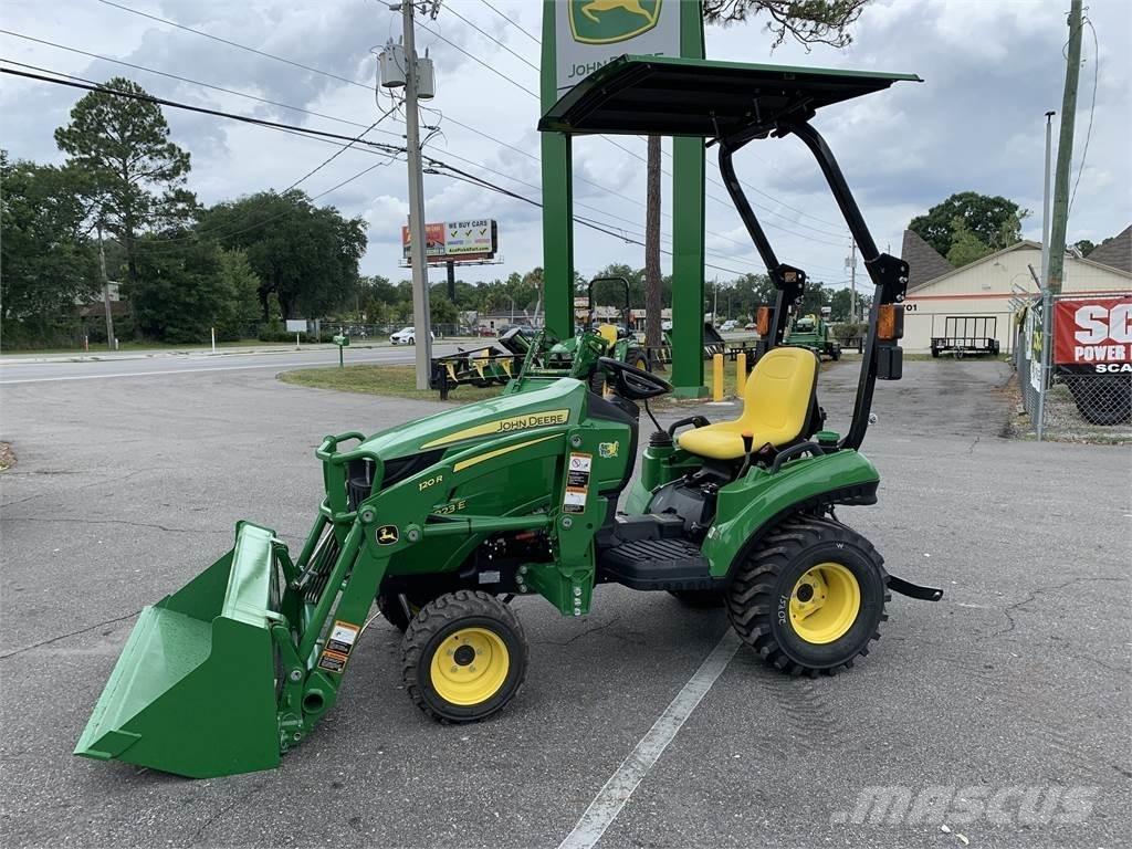 John Deere 1023E Trattori compatti