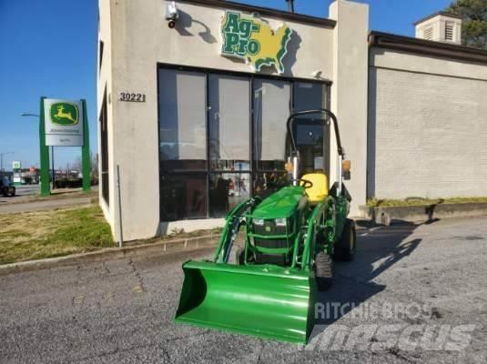 John Deere 1023E Trattori compatti