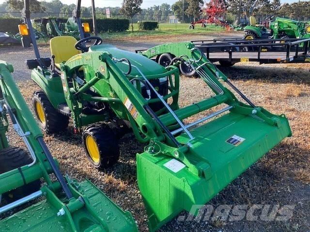 John Deere 1023E Trattori compatti