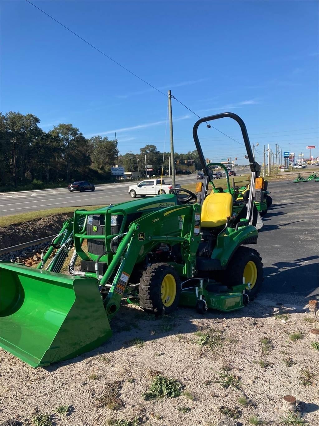 John Deere 1023E Trattori compatti
