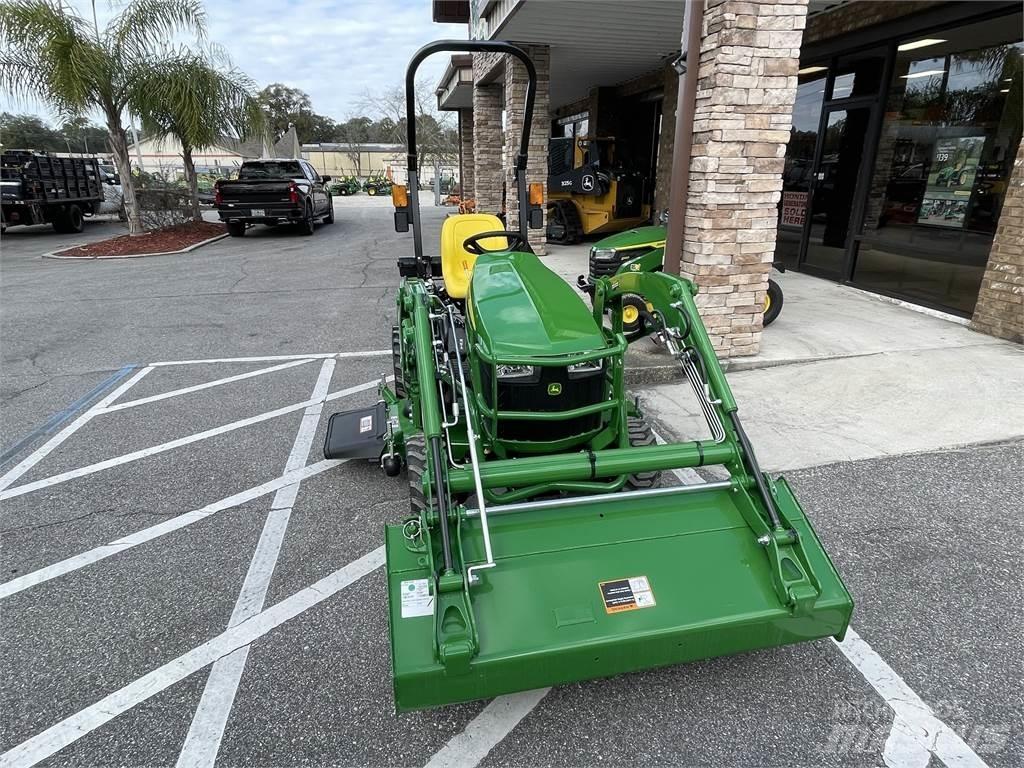 John Deere 1023E Trattori compatti
