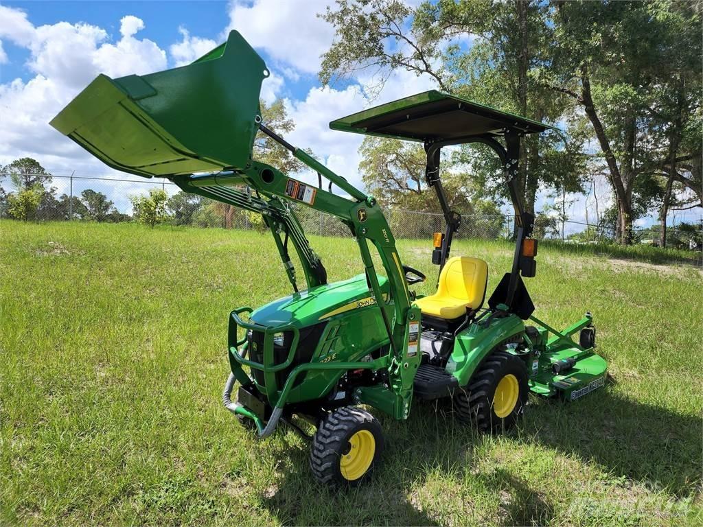 John Deere 1023E Trattori compatti