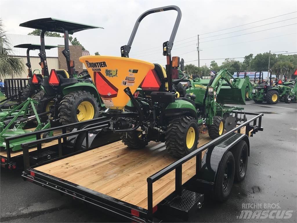 John Deere 1025R Trattori compatti