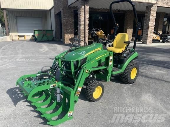 John Deere 1025R Trattori compatti