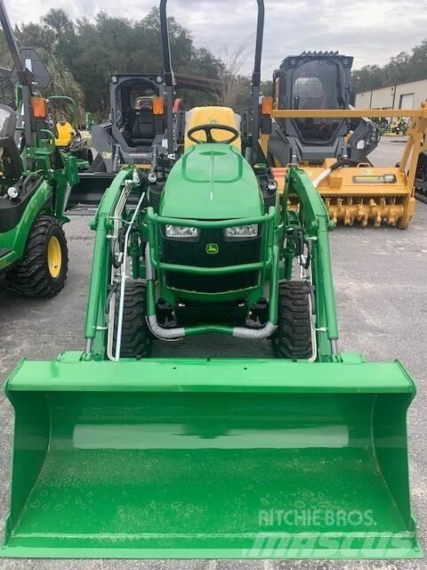 John Deere 1025R Trattori compatti