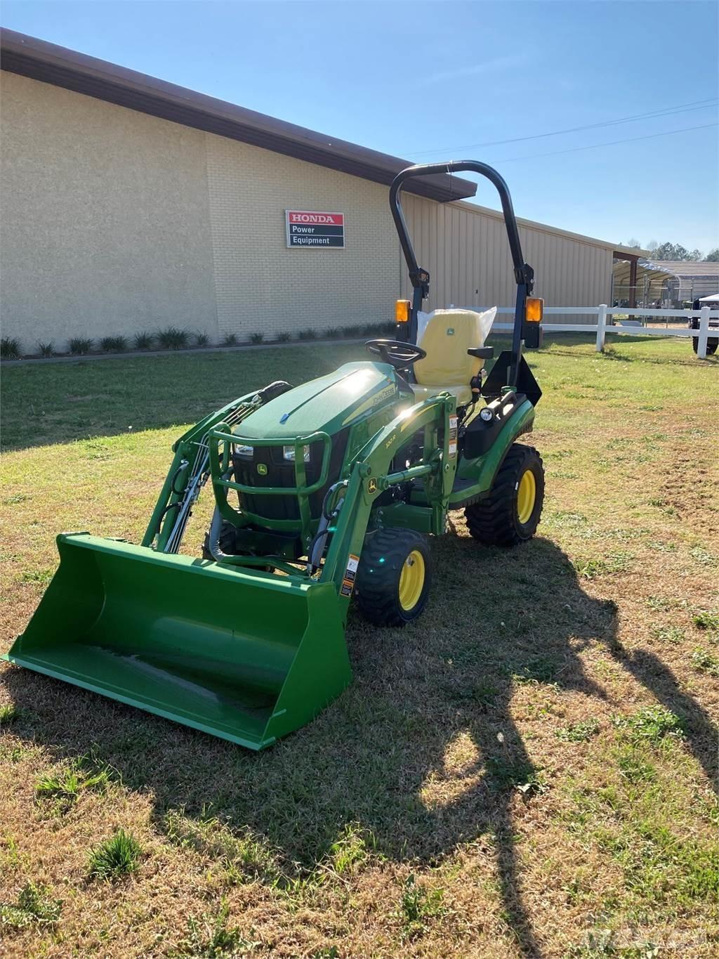 John Deere 1025R Trattori compatti
