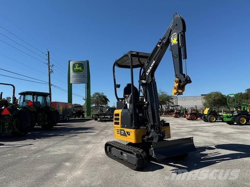 John Deere 17 P Miniescavatori