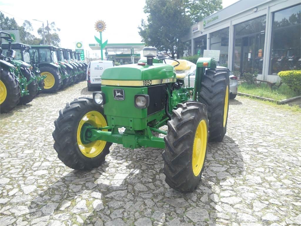 John Deere 1850 Trattori