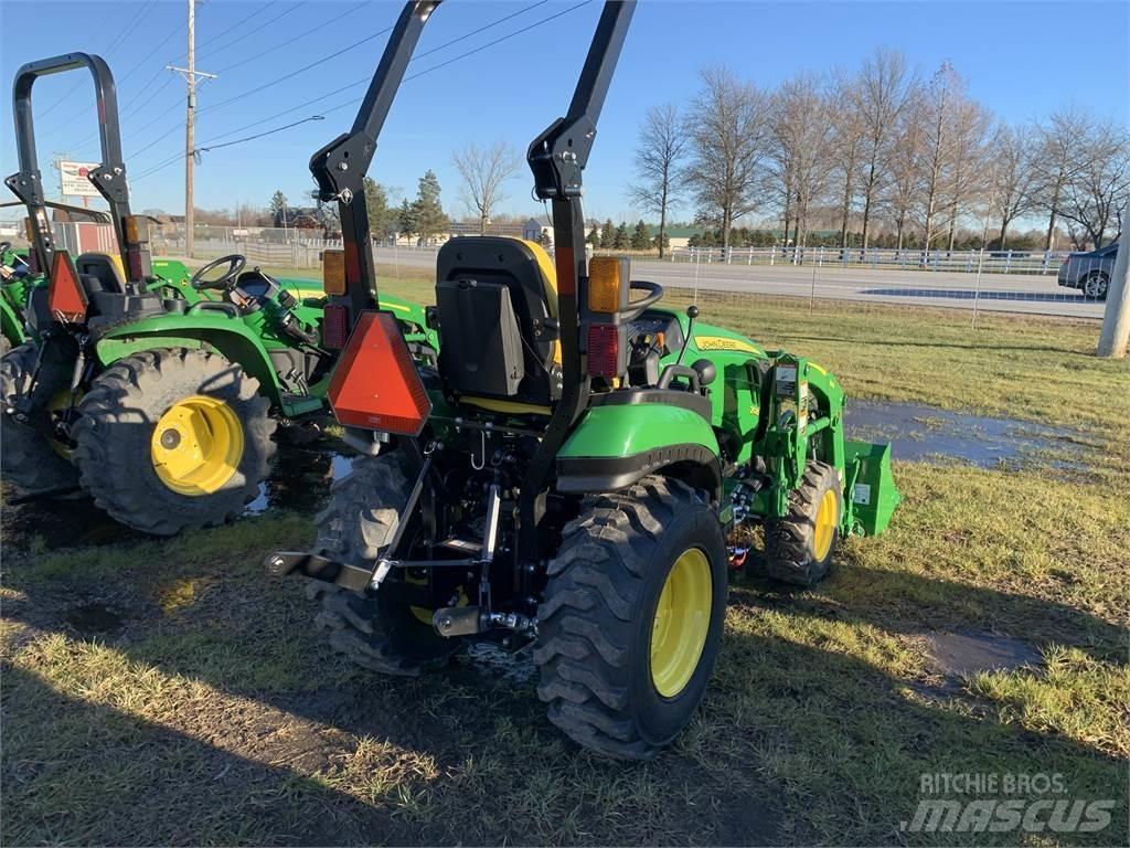 John Deere 2025R Trattori compatti