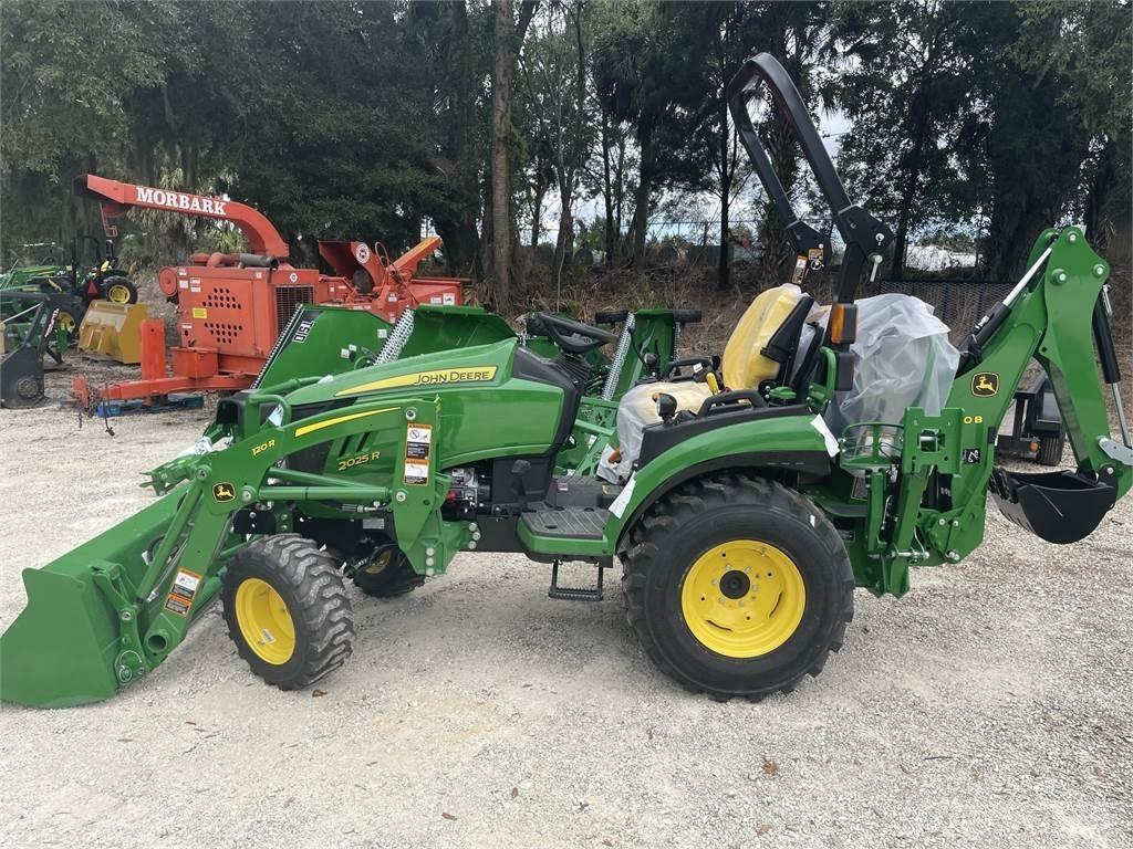 John Deere 2025R Trattori compatti