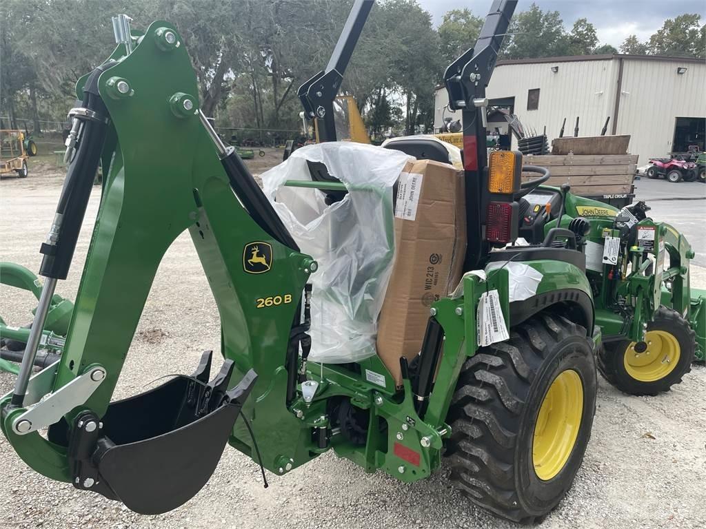 John Deere 2025R Trattori compatti