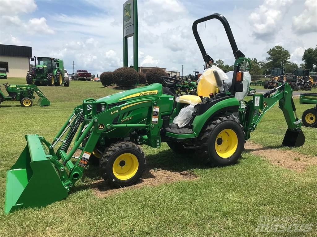 John Deere 2025R Trattori compatti