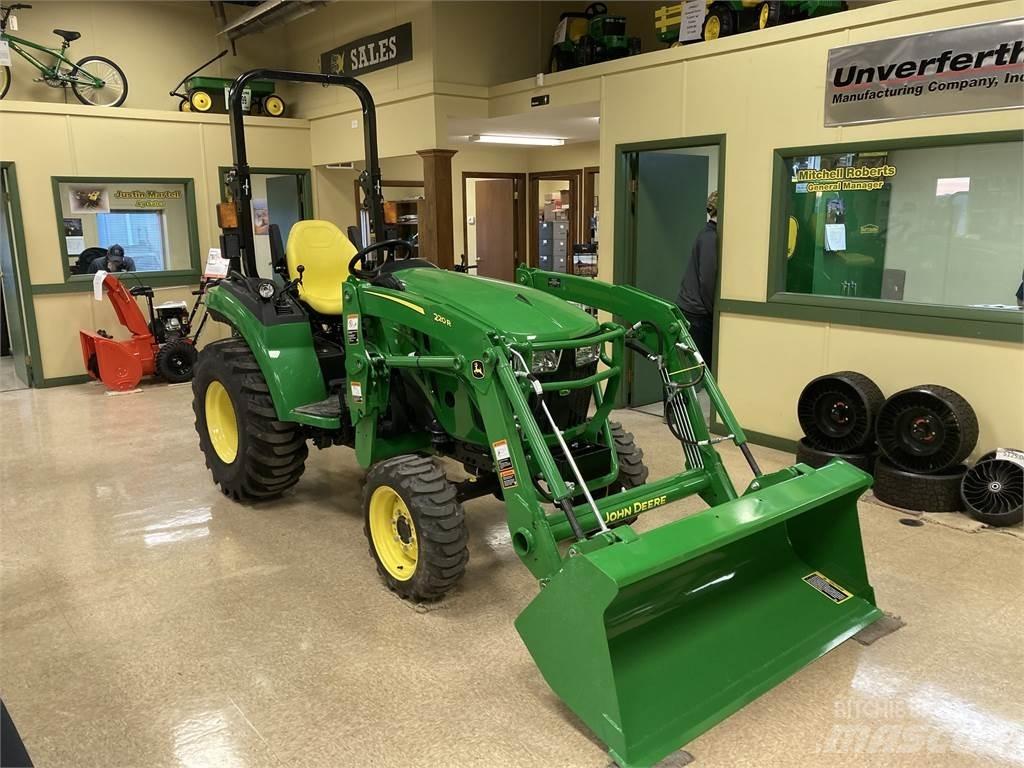 John Deere 2032R Trattori compatti