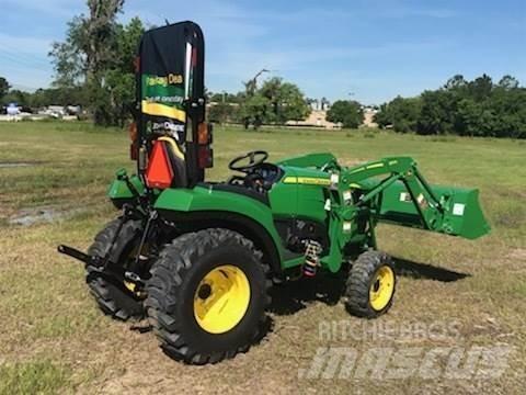 John Deere 2032R Trattori compatti