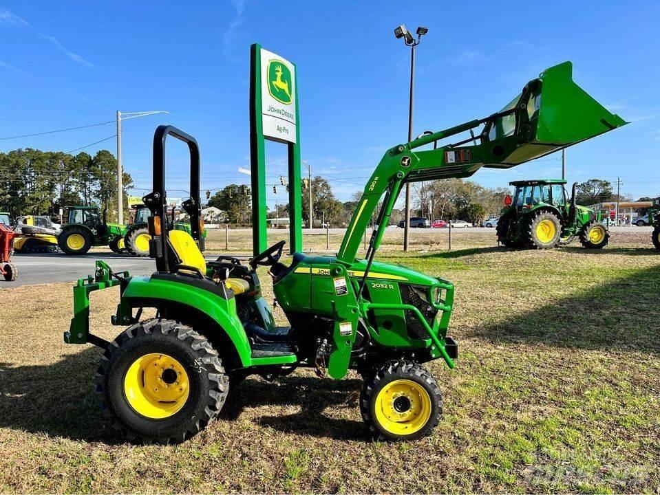 John Deere 2032R Trattori compatti