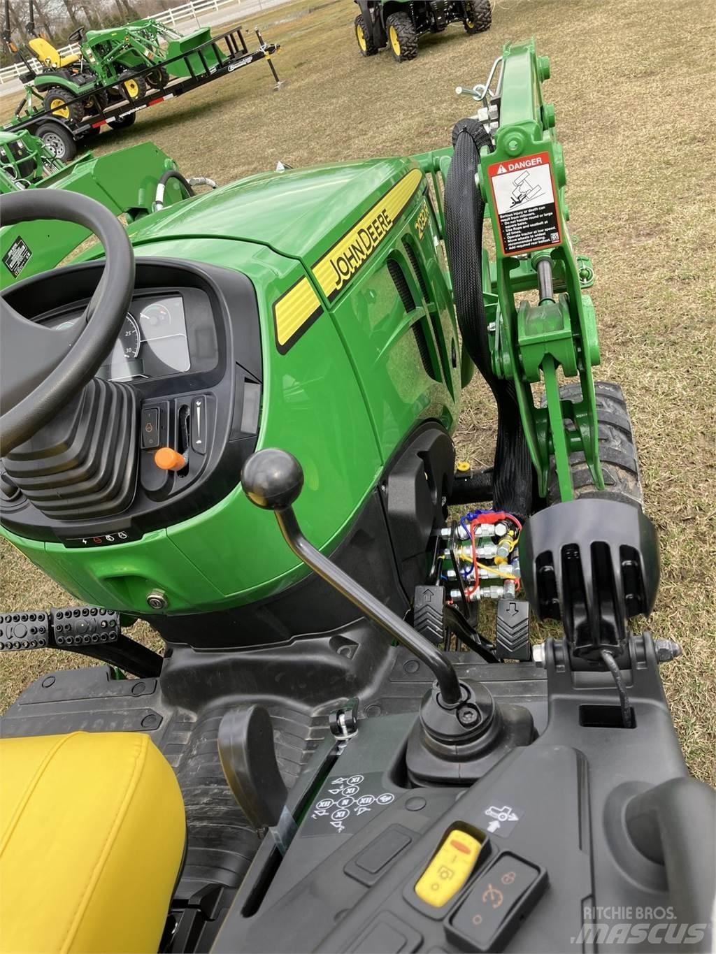 John Deere 2032R Trattori compatti