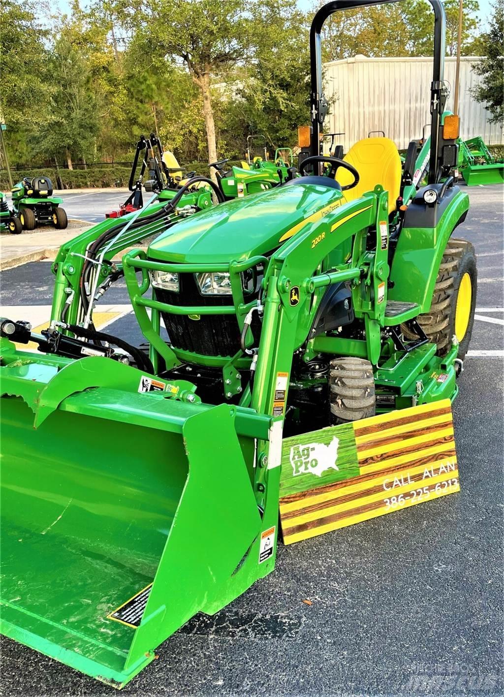 John Deere 2032R Trattori compatti