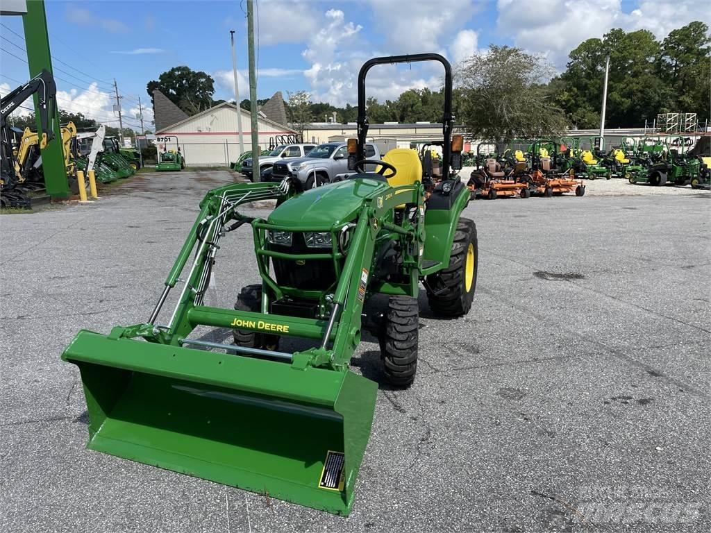 John Deere 2038R Trattori compatti