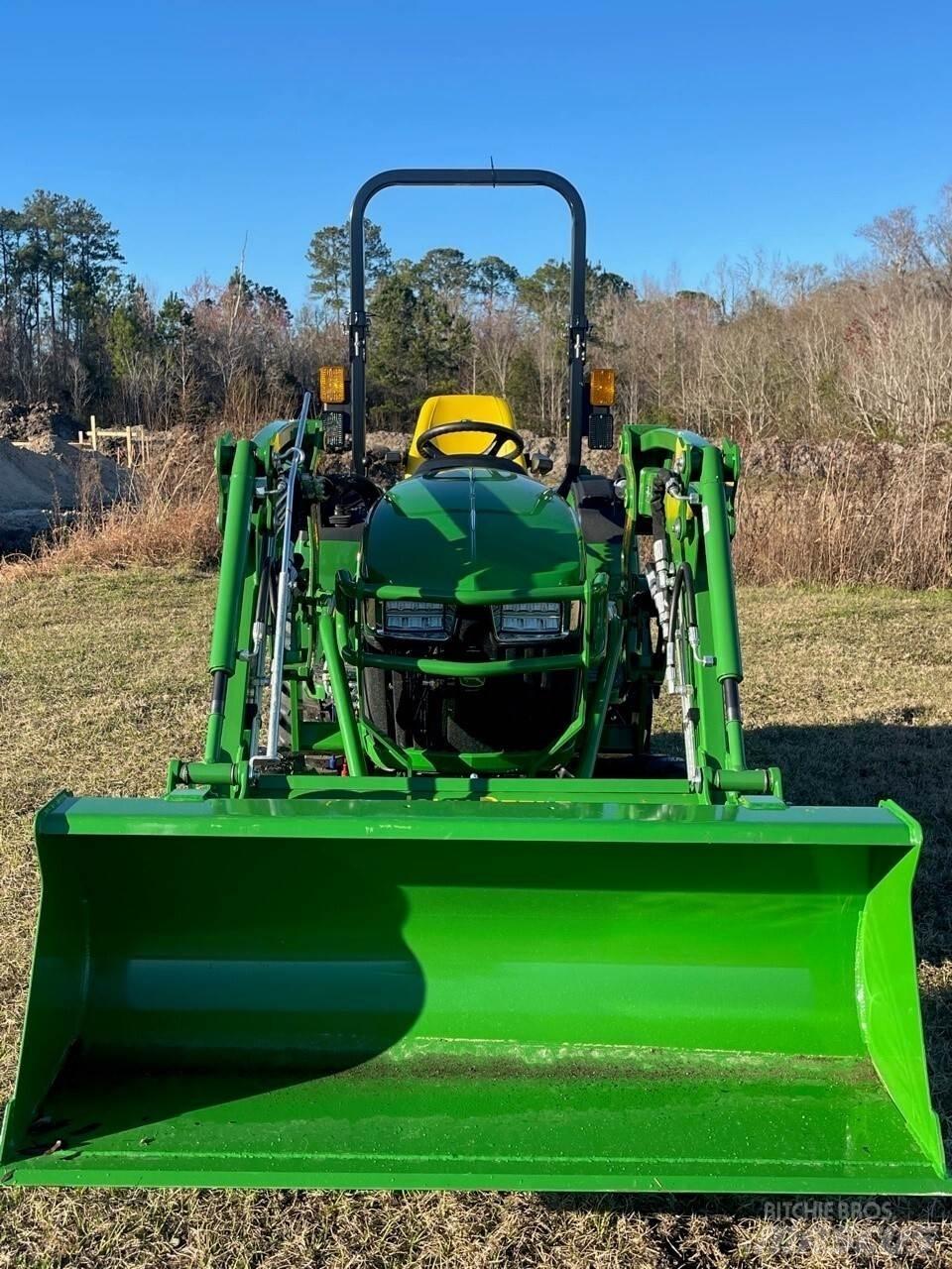 John Deere 2038R Trattori compatti