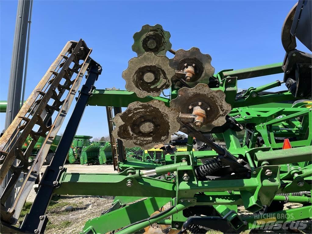 John Deere 2730 Altre macchine e accessori per l'aratura