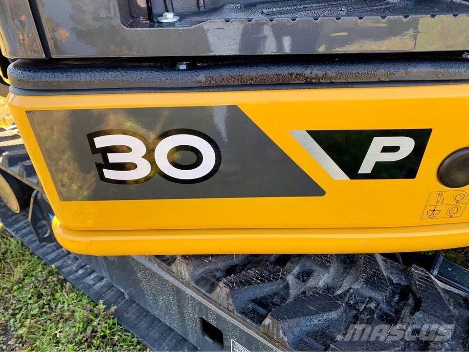 John Deere 30 P Miniescavatori