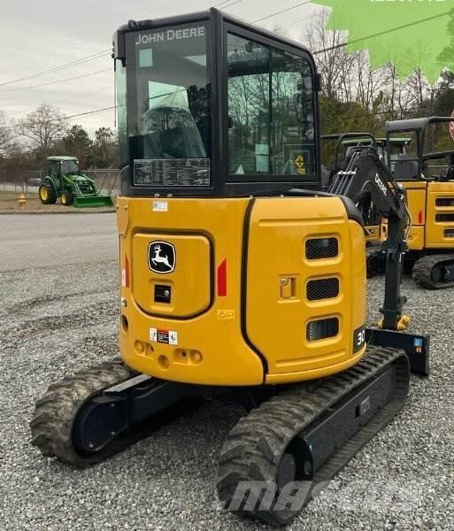 John Deere 30 P Miniescavatori