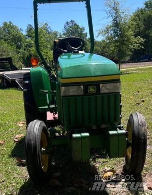 John Deere 3005 Trattori compatti