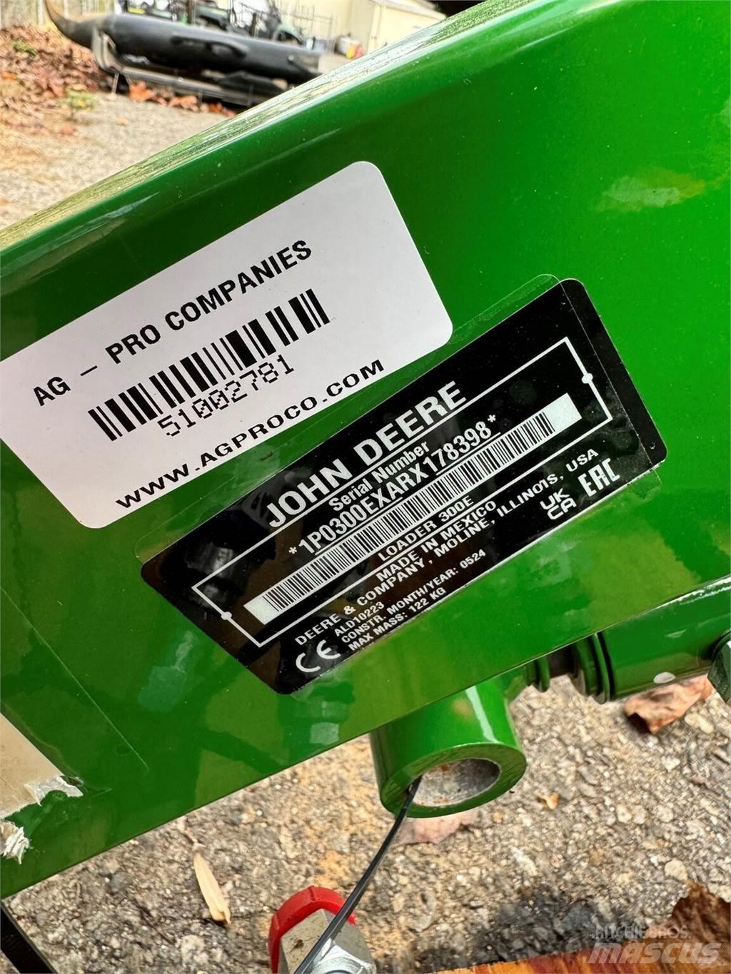 John Deere 300E Agricoltura - Altro
