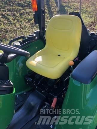 John Deere 3025E Trattori compatti