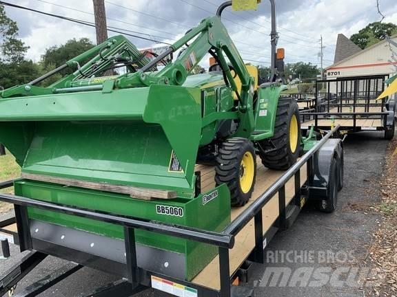 John Deere 3025E Trattori compatti