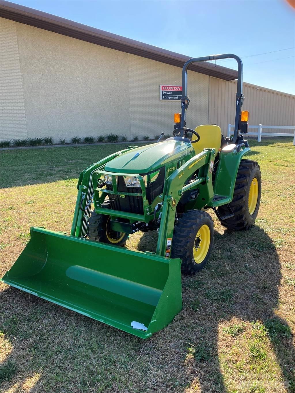 John Deere 3025E Trattori compatti